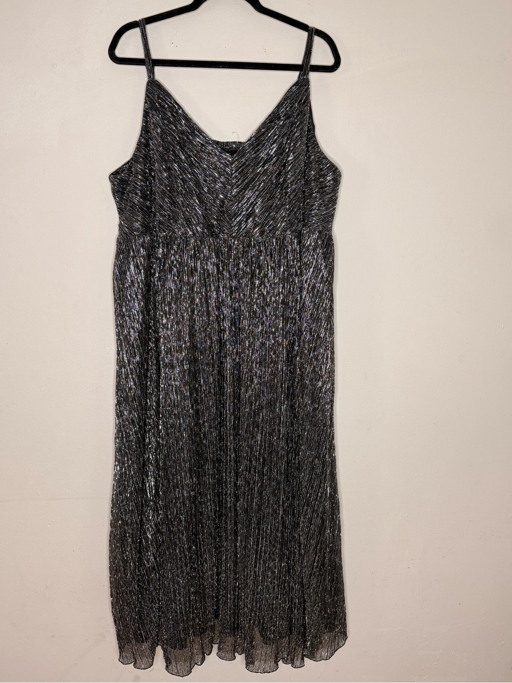torrid Metallic Black Pleated Spaghetti Strap Midi Dress